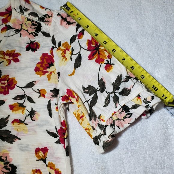 LUCKY BRAND Floral Boho Short Sleeve v-Neck Ruffled Blouse, Small - Picture 6 of 7